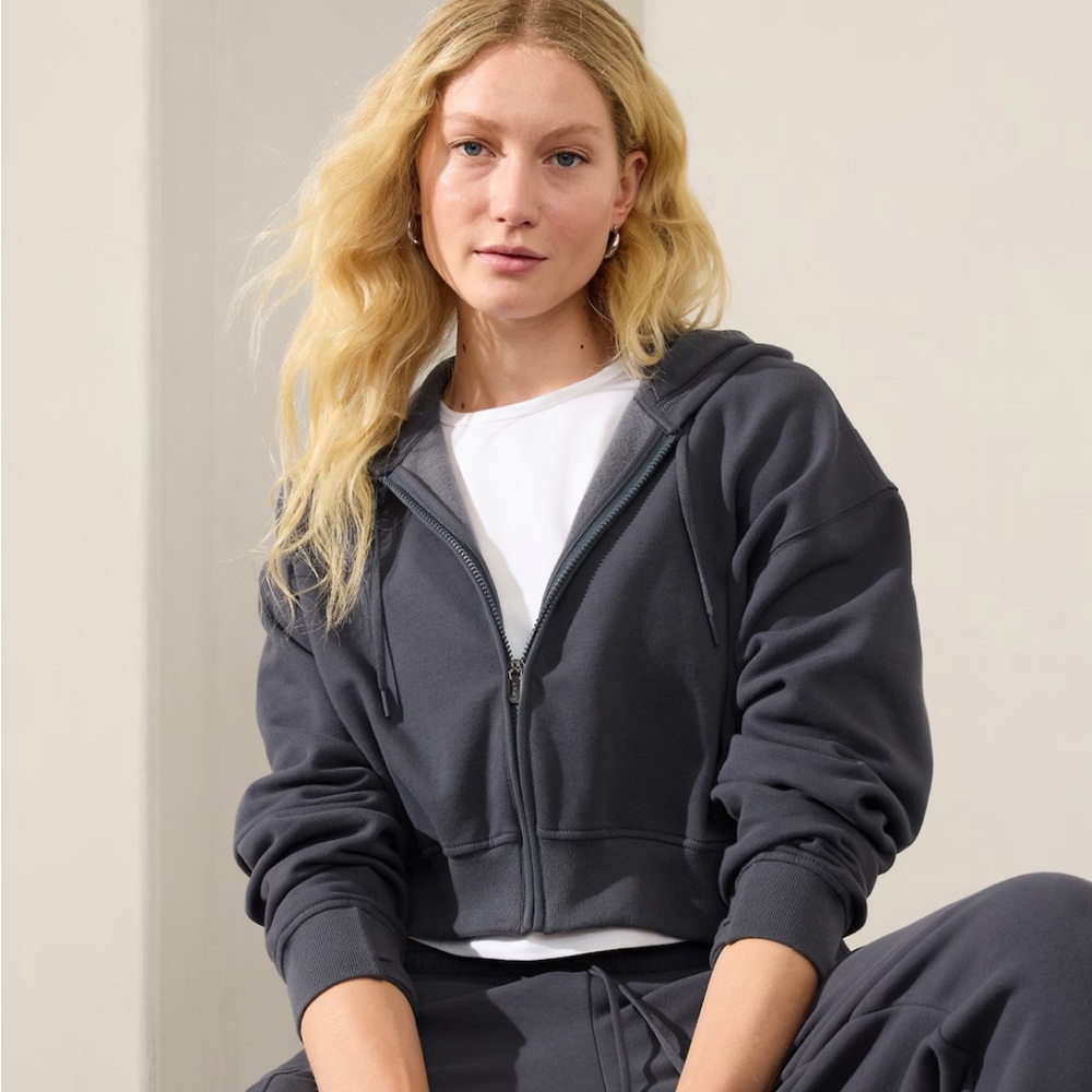 Athleta Forever Fleece Ultra Crop Full Zip in Cosmos